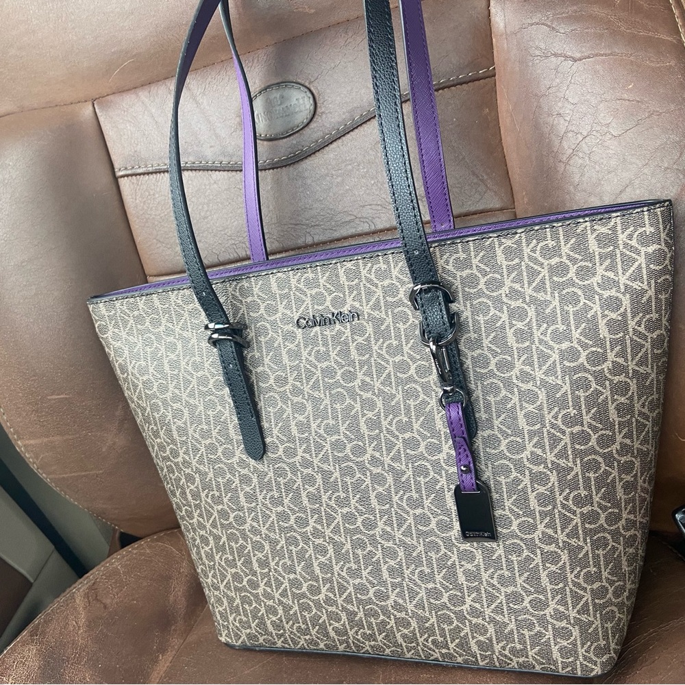 Calvin Klein monogram zipper tote bag